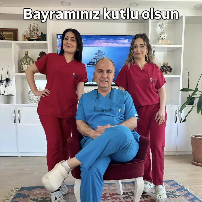 Op. Dr. Hüsrev Çetin – Instagram post 8